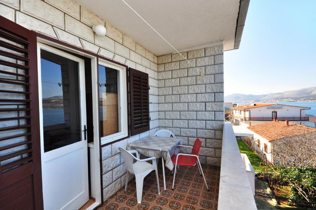 Apartments By The Sea Arbanija, Ciovo - 1085 Τρογκίρ Εξωτερικό φωτογραφία