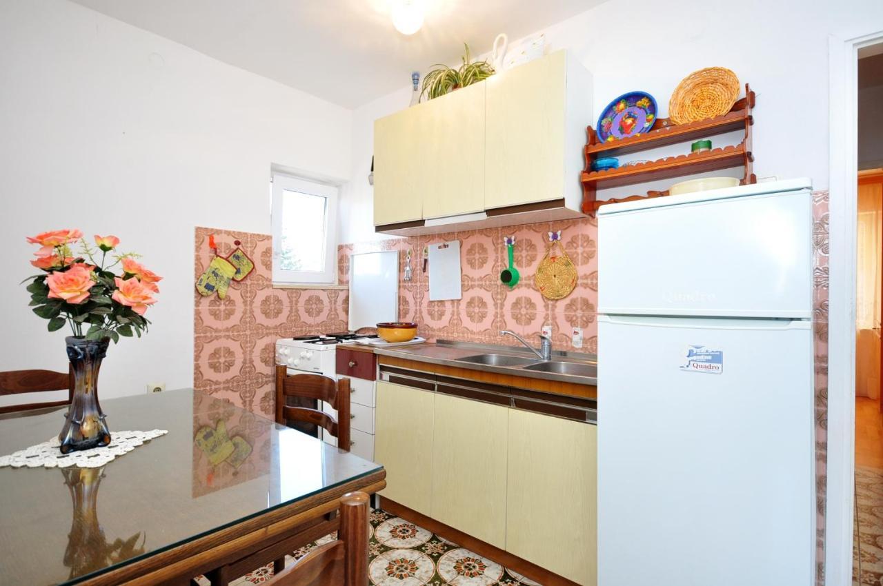 Apartments By The Sea Arbanija, Ciovo - 1085 Τρογκίρ Εξωτερικό φωτογραφία